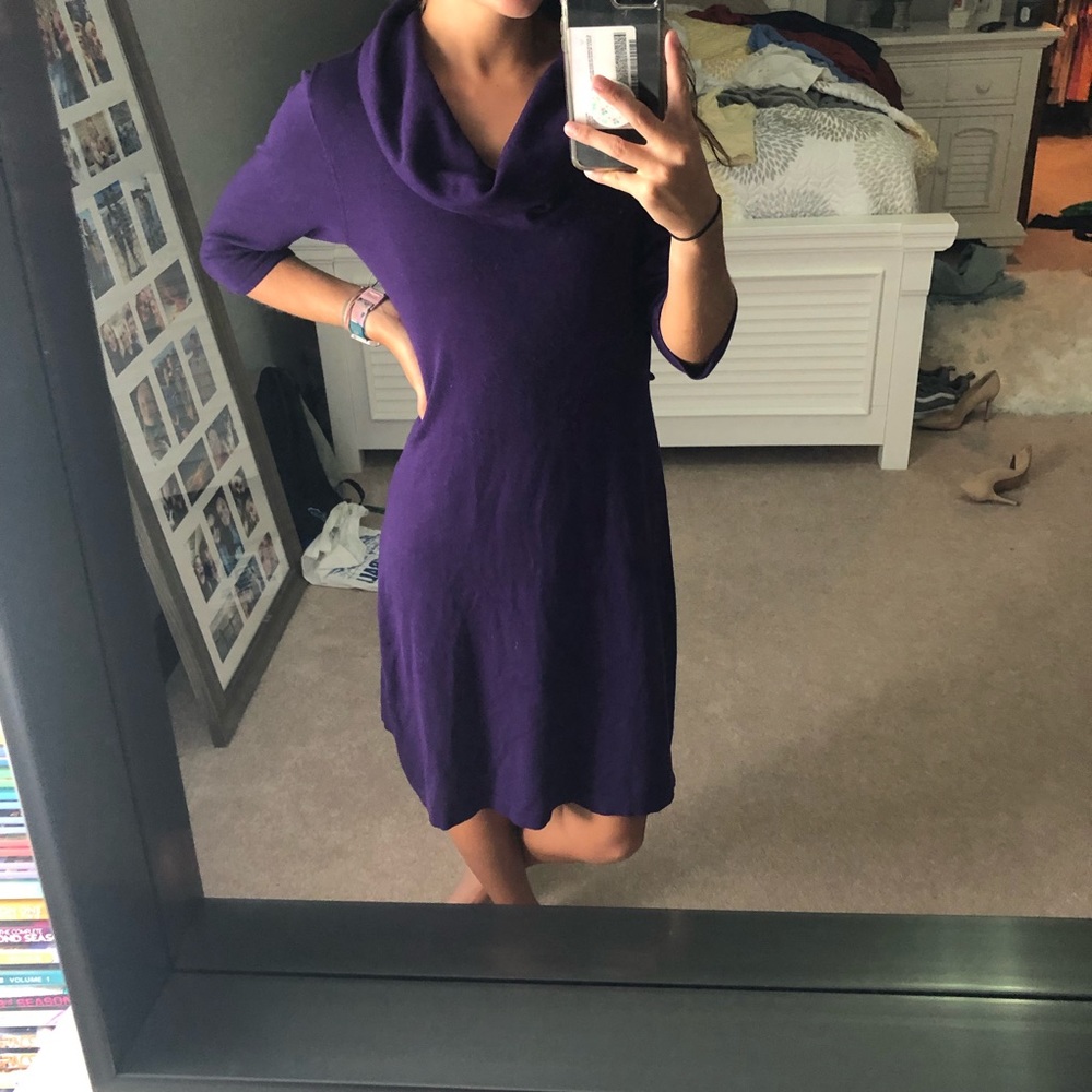 TURTLE NECK SWEATER DRESS